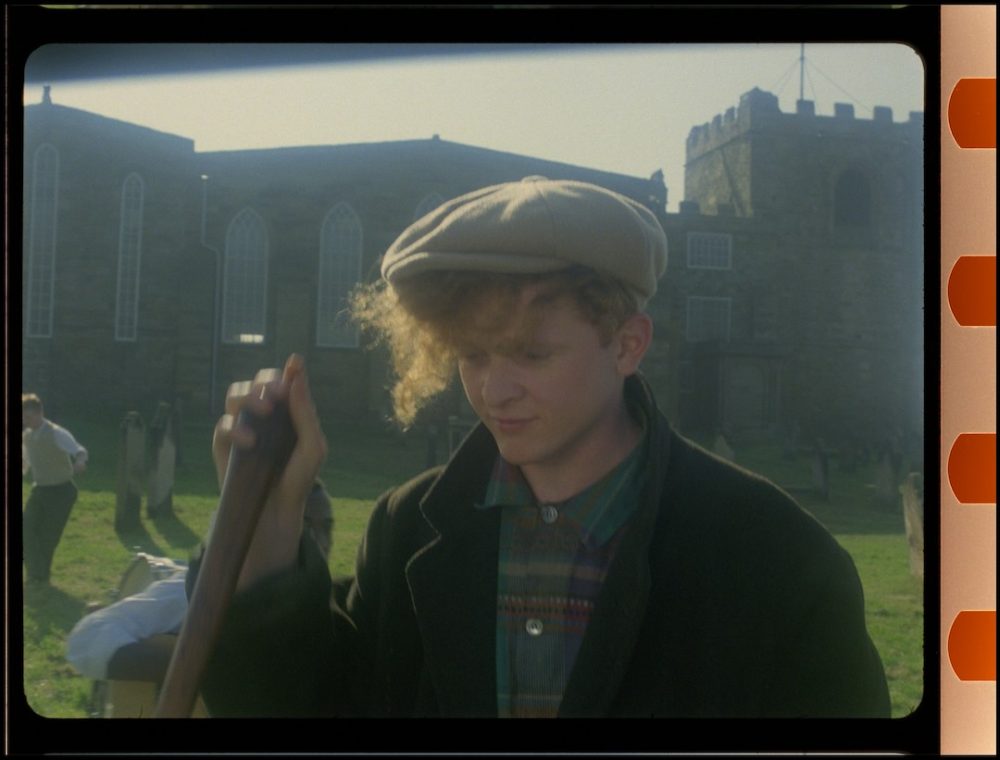 'Holding Back The Years' remastered video stills