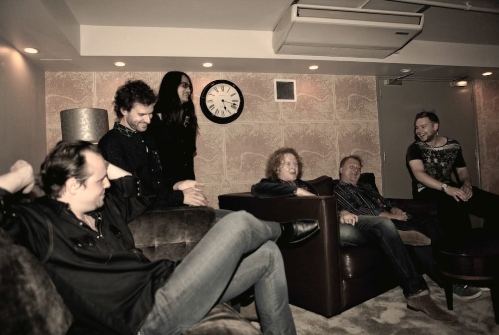 Mick Hucknall backstage at the Royal Albert Hall, 2018